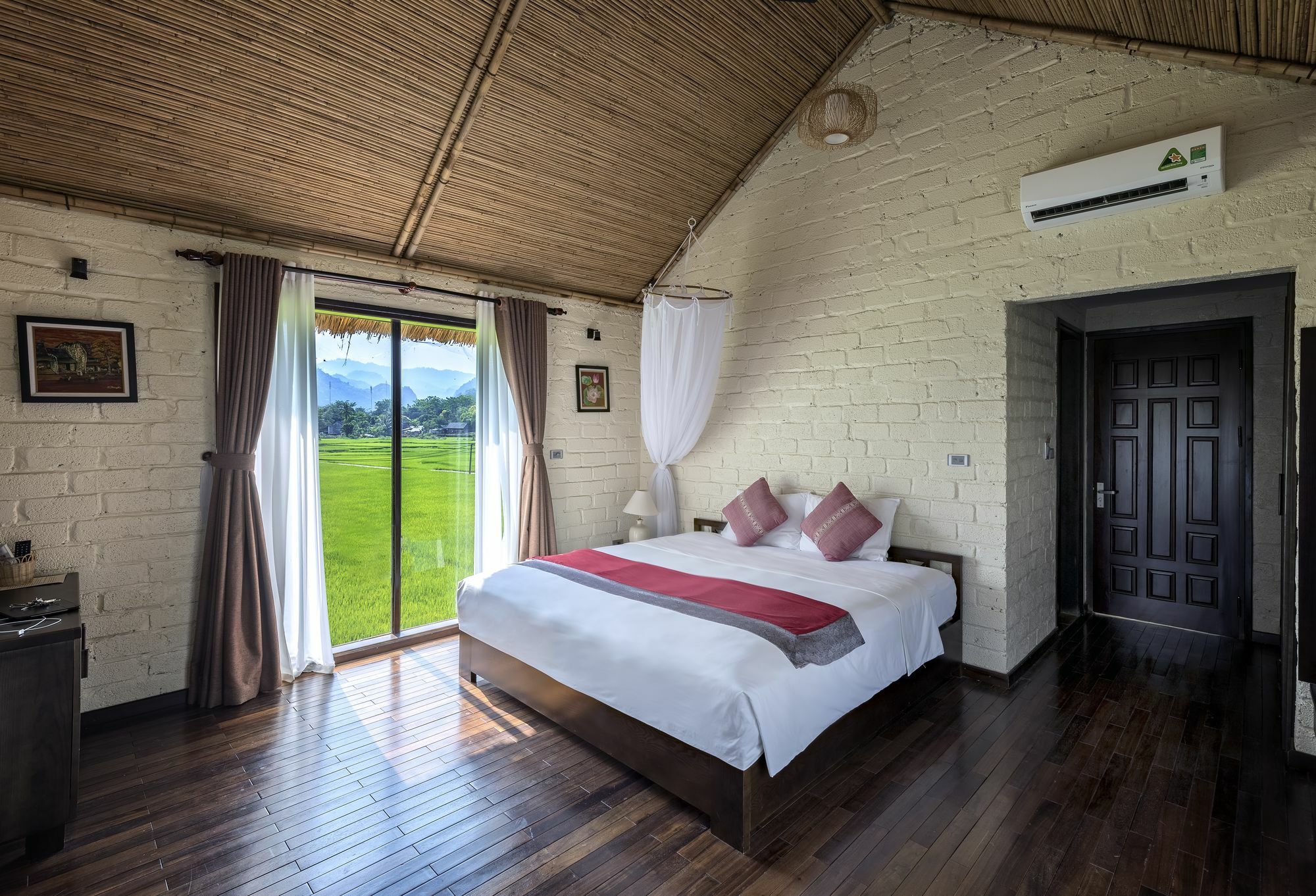 Resort Mai Chau Villas 3*