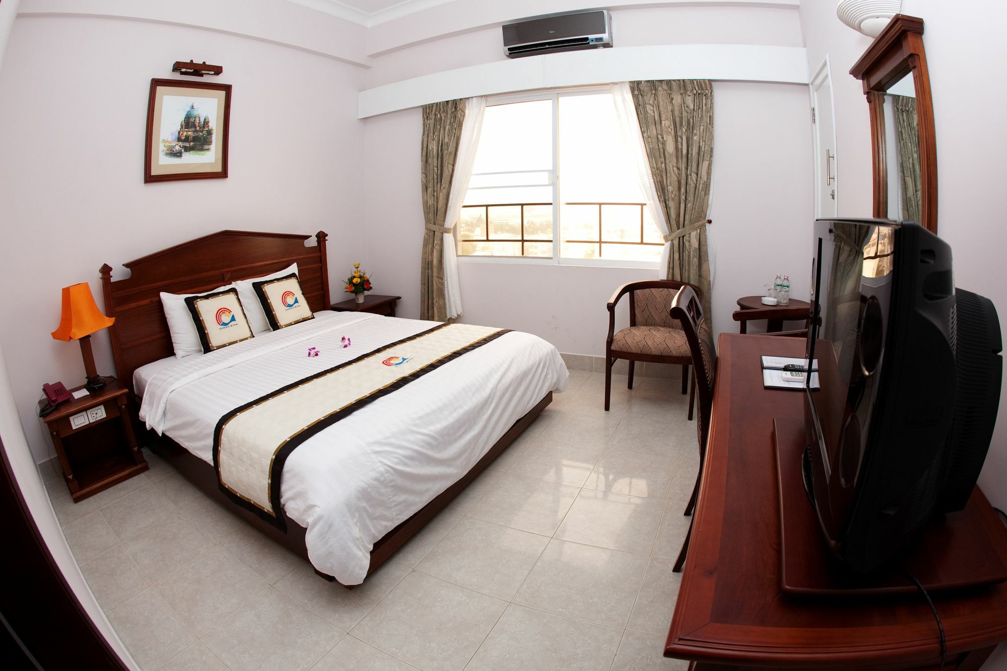 Ocean Star Hotel