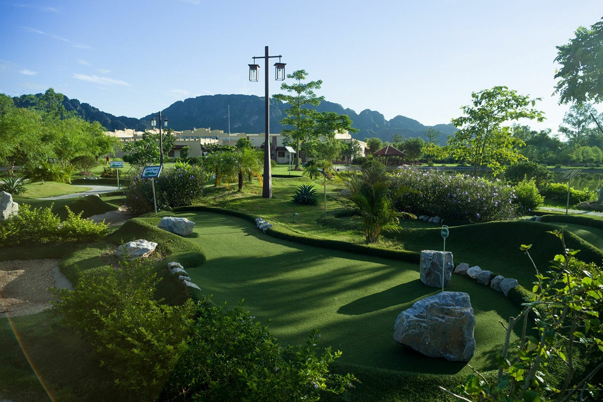 Emeralda Resort