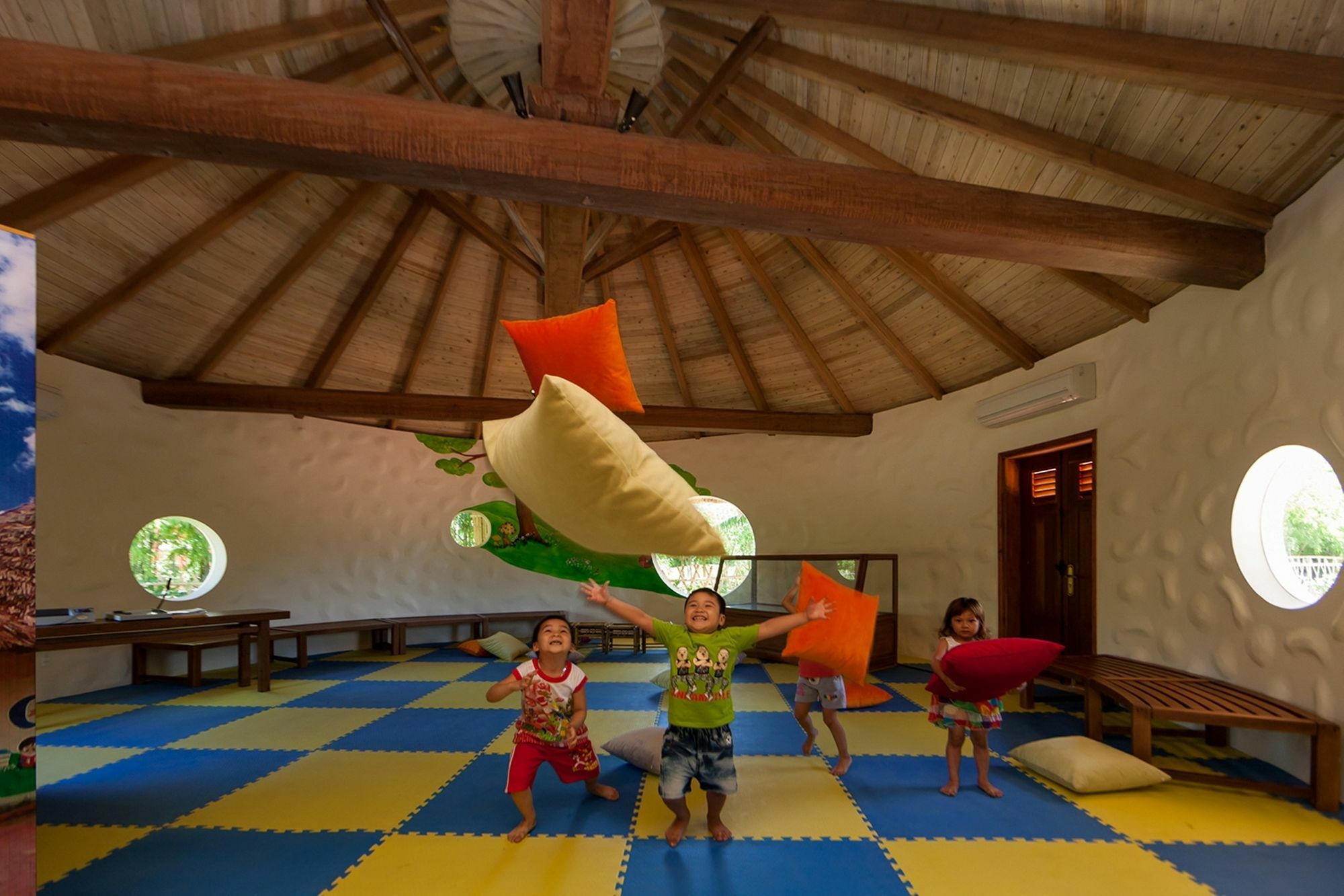 Emeralda Resort