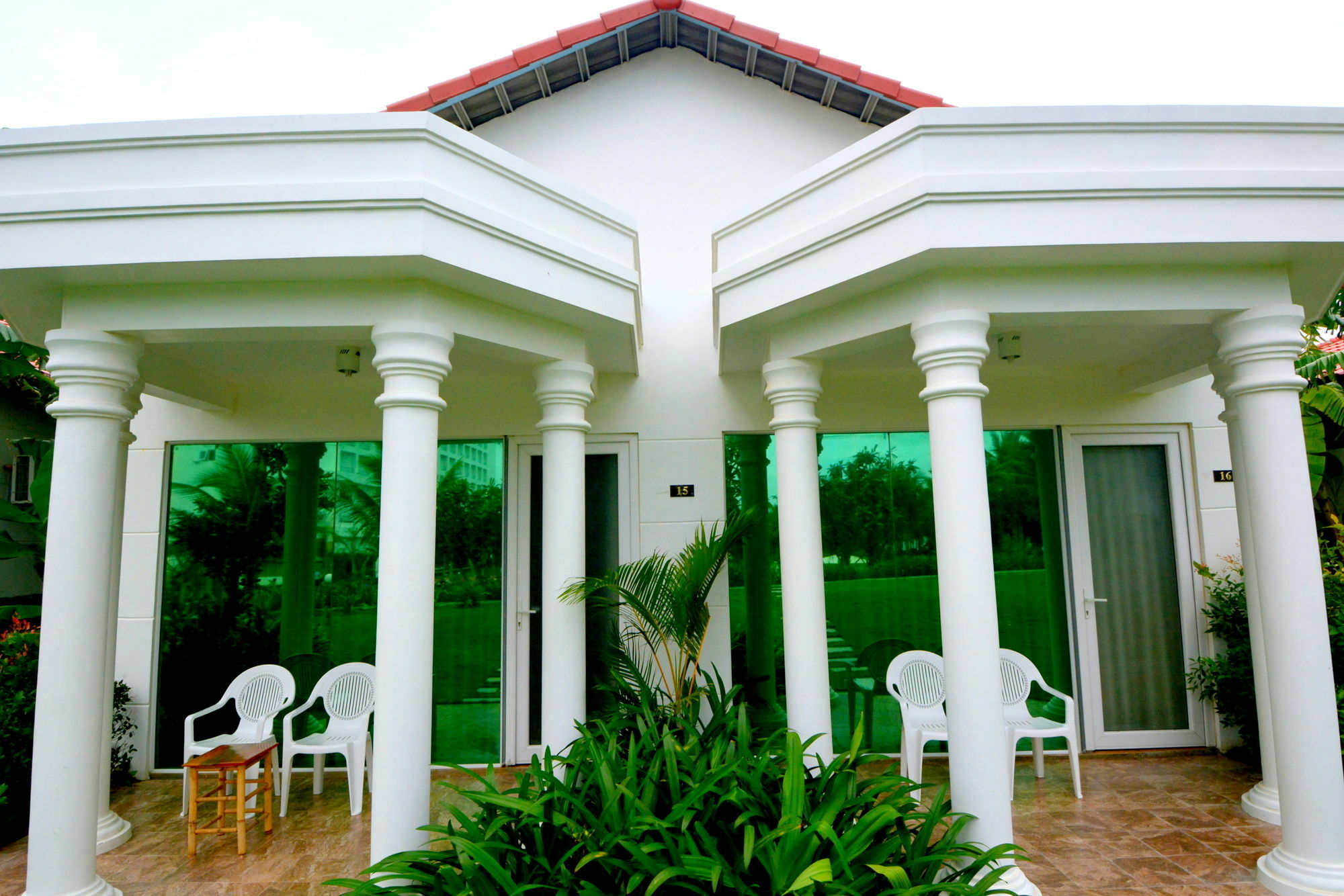 Dessole Nha Trang 4*