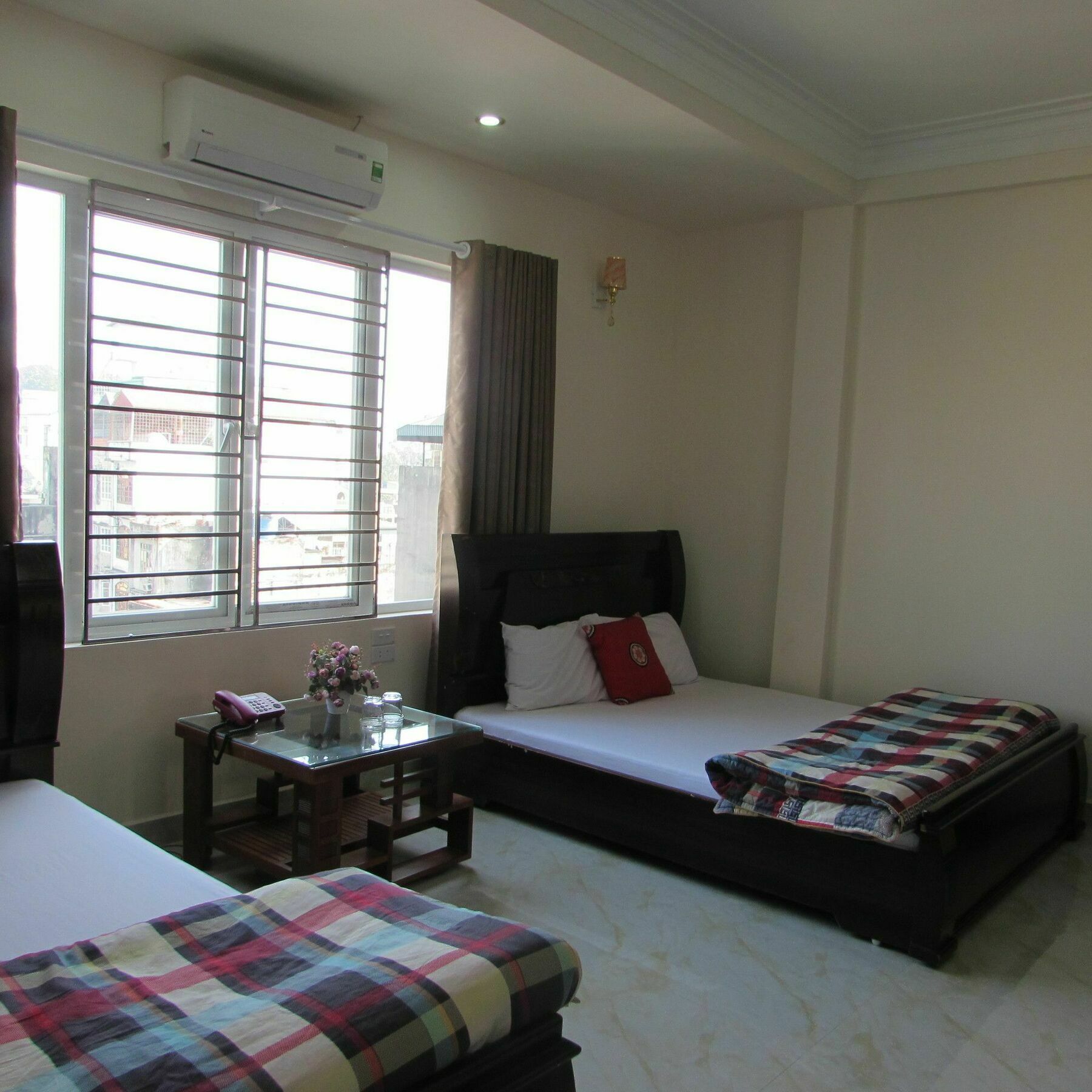 Viet Nhat Halong - Bai Chay Hotel 2*