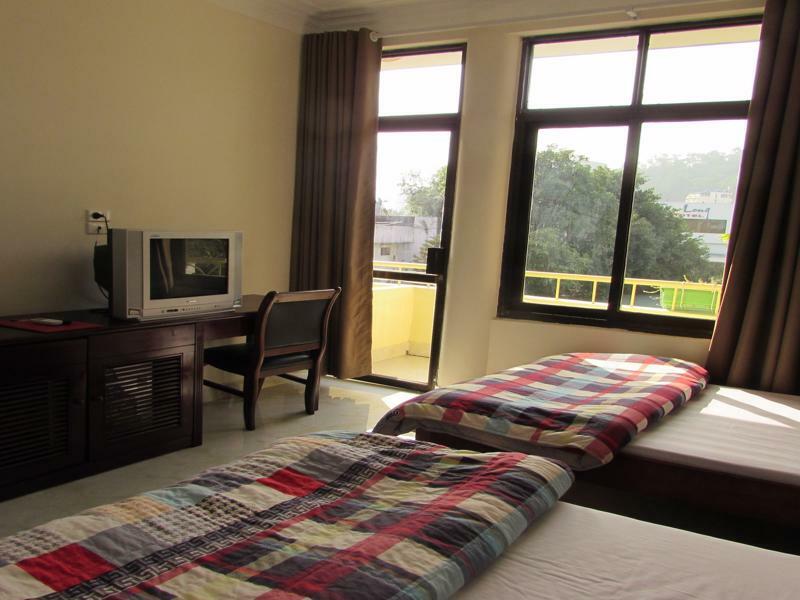 Hotel Viet Nhat Halong - Bai Chay