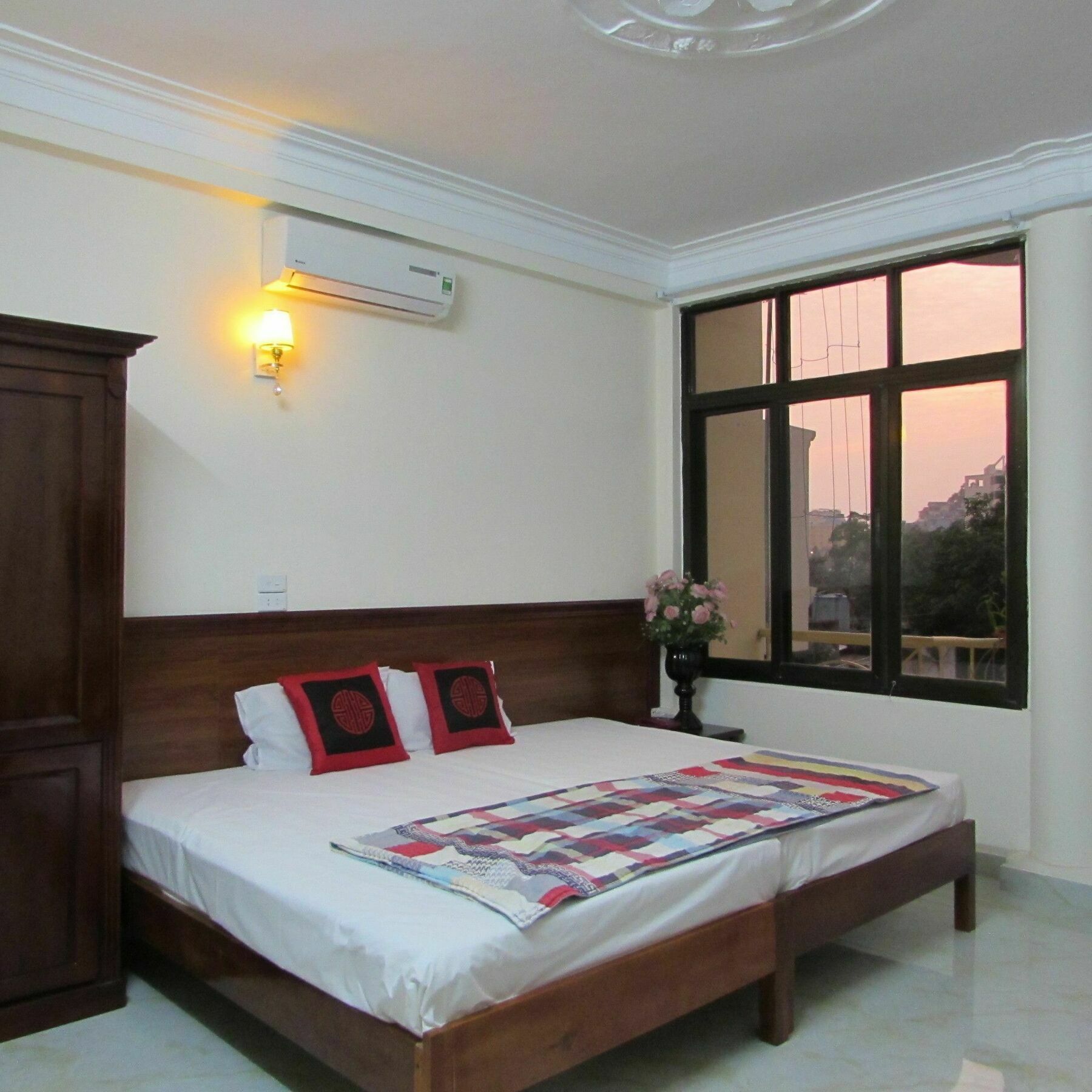 Viet Nhat Halong - Bai Chay 2* Ha Long