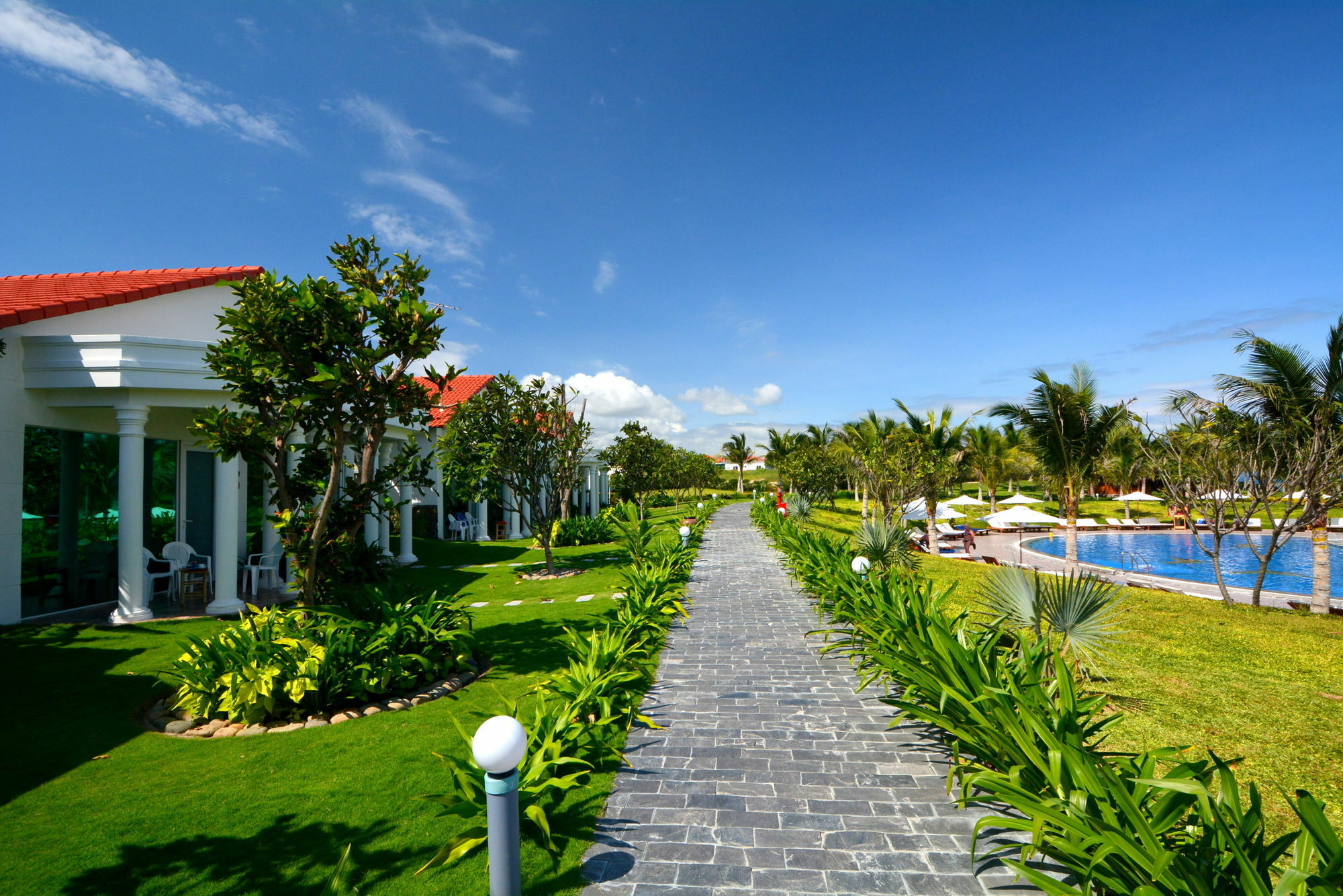 Dessole Nha Trang Resort 4*
