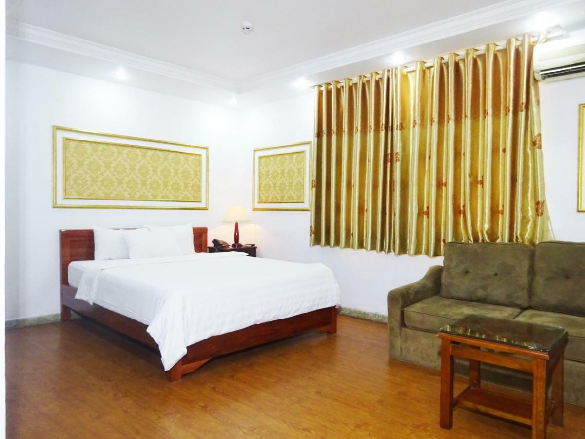 Hotel Discovery Ii