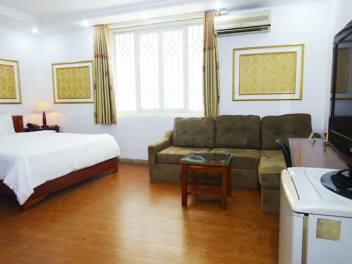 Discovery Ii Hotel