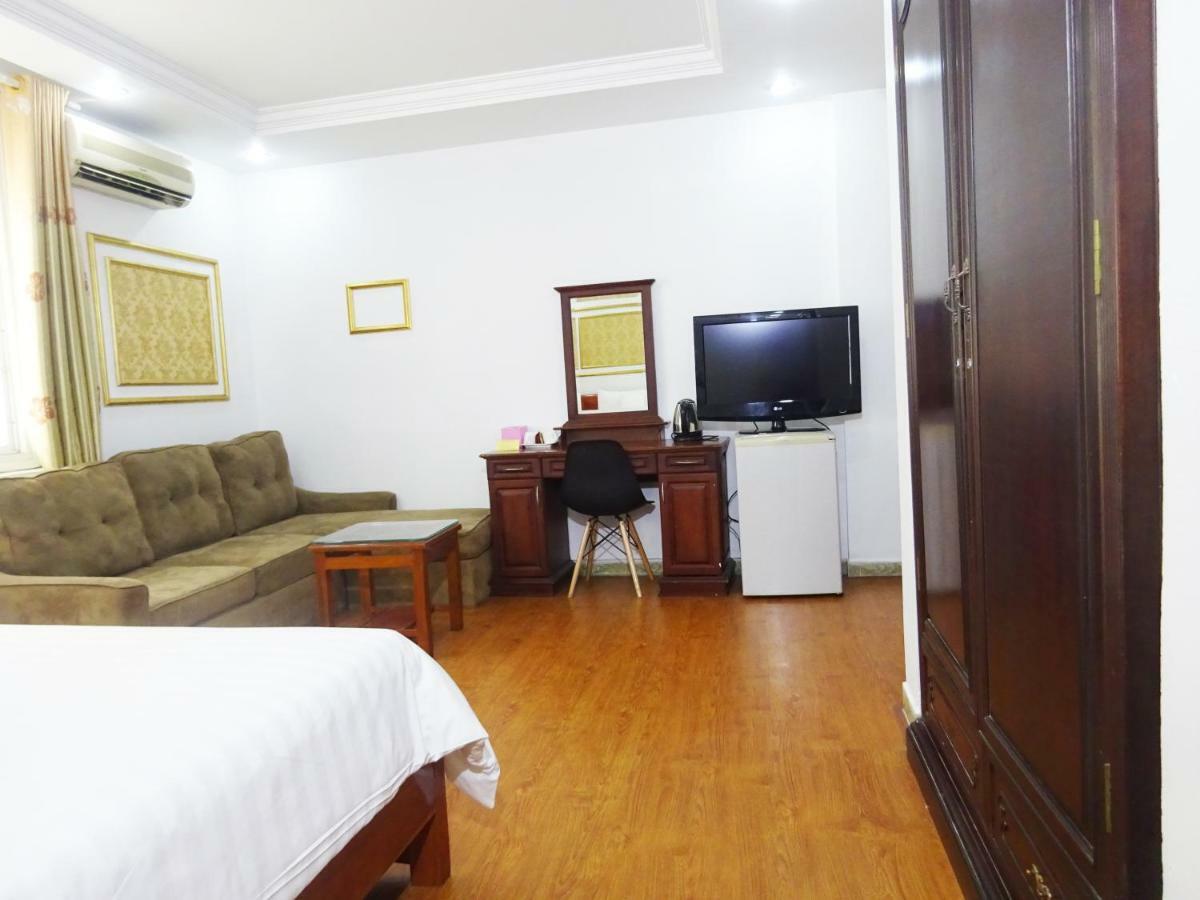 Discovery Ii Hotel 2*