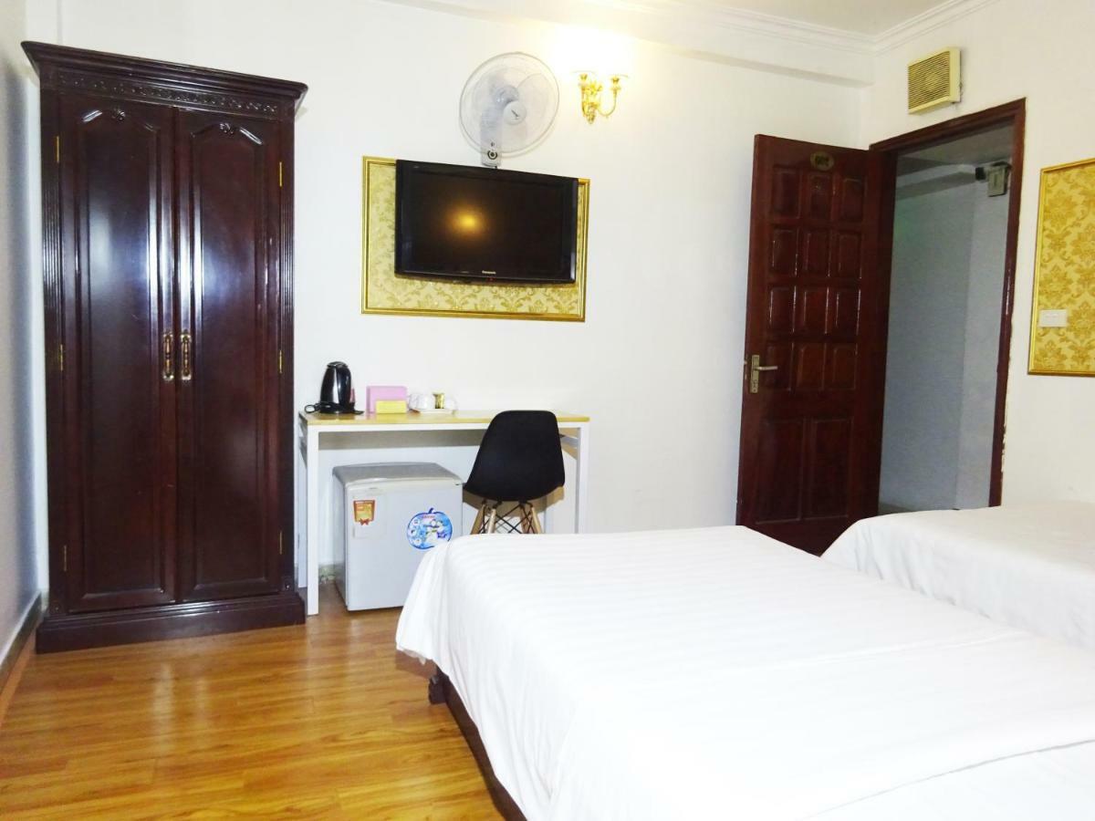 Discovery Ii Hotel