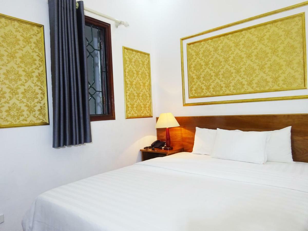 Hotel Discovery Ii