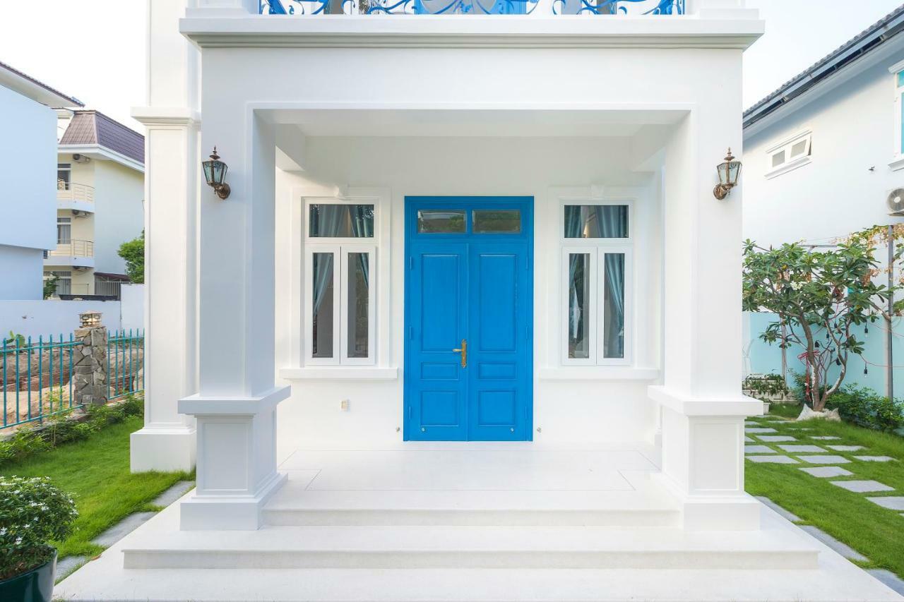 Villa Christina's - Santorini Nha Trang