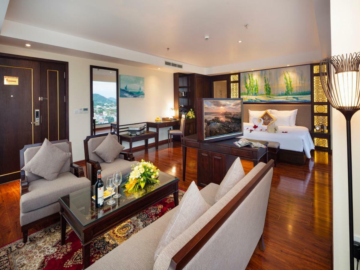Thanh Lich Royal Boutique 4* Hue