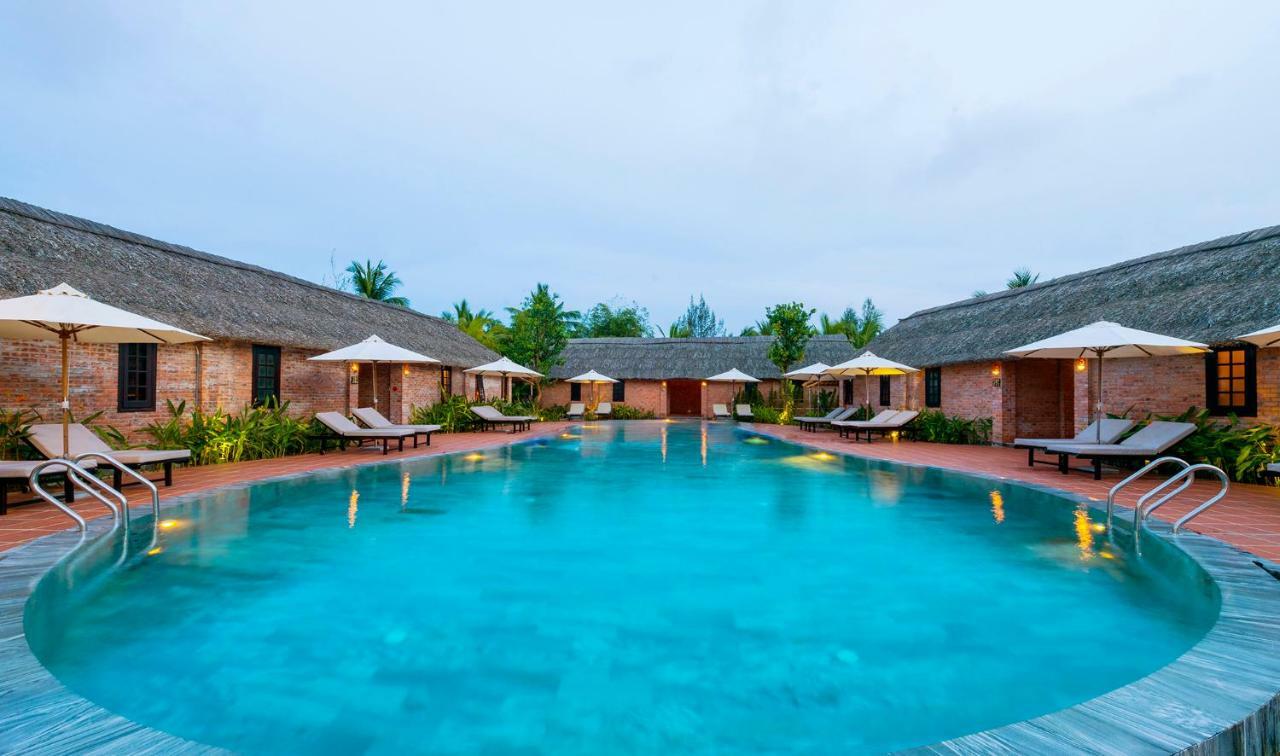 Resort Boutique Cam Thanh 4*