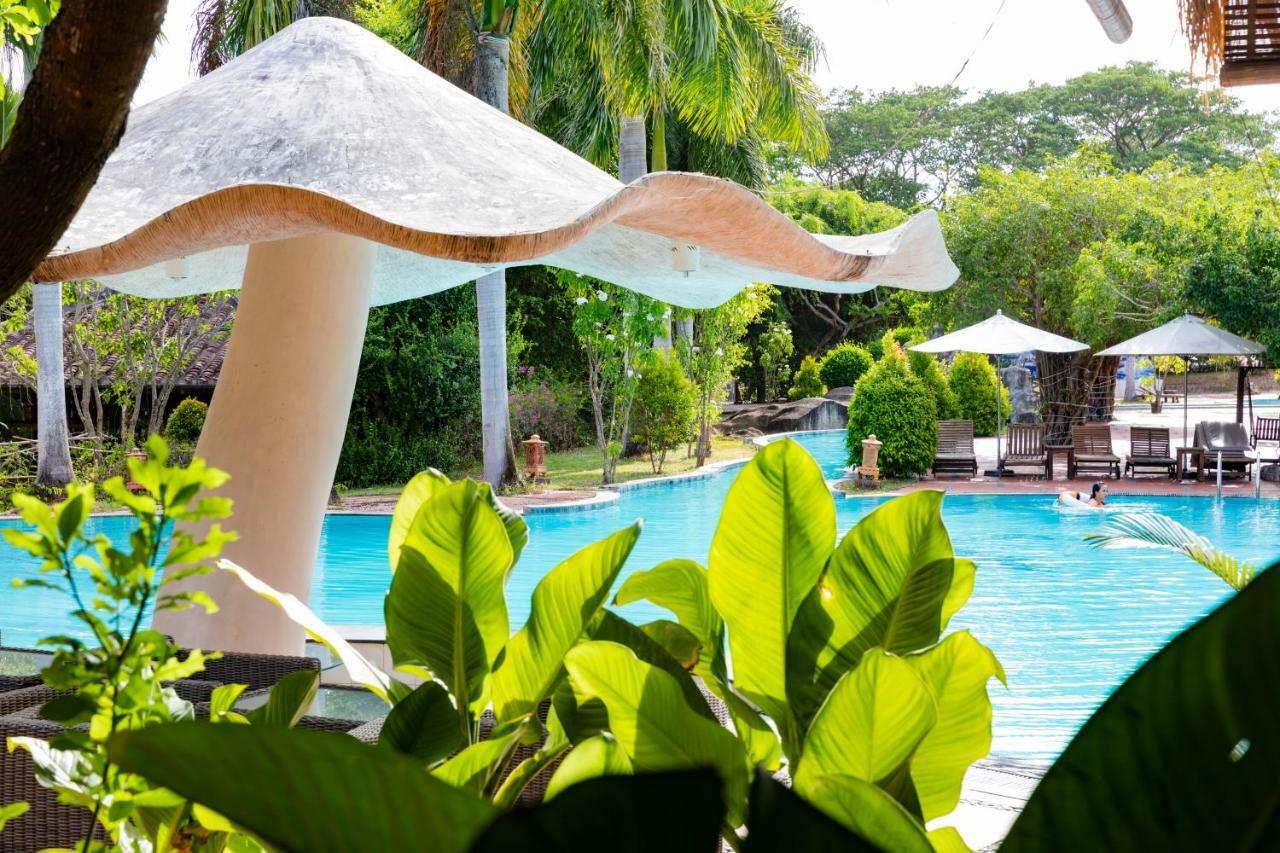 Resort Nui Thom 4*