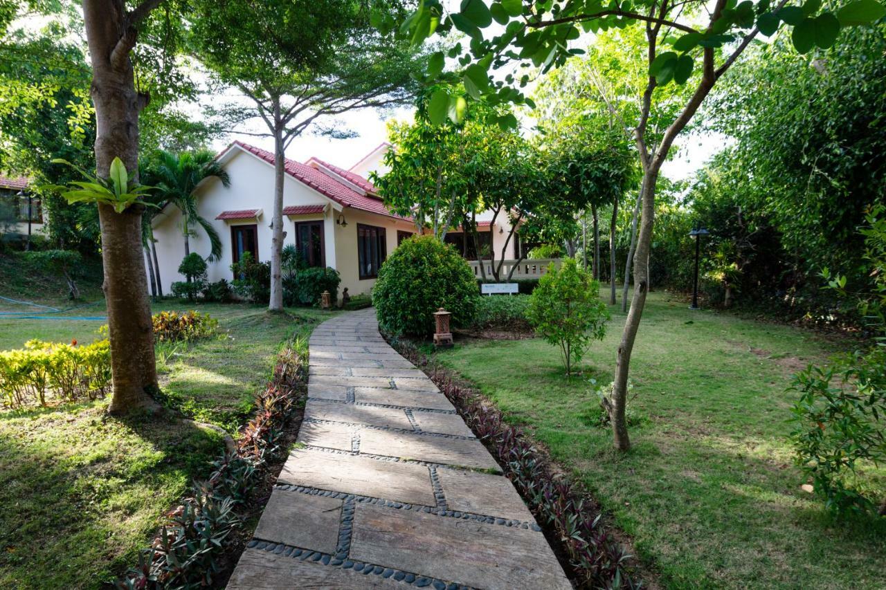 Resort Nui Thom