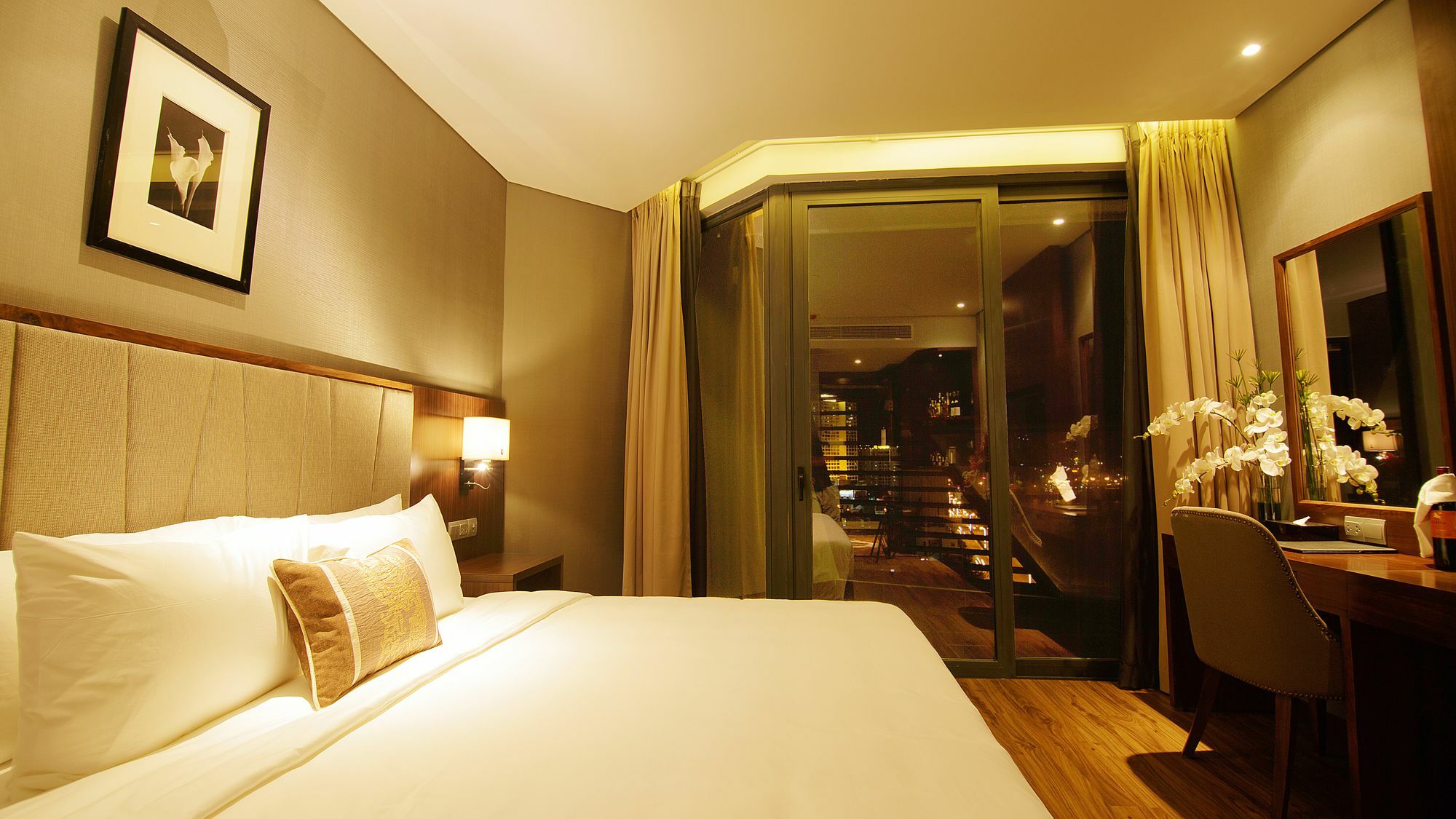 Boton Blue & Nha Trang