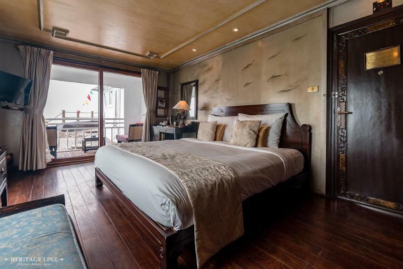 Heritage Line Violet Cruise - Halong Bay & Lan Ha Bay Hạ Long
