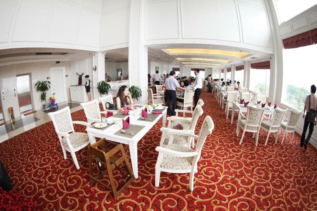 Resort Song Hong Vinh Yen