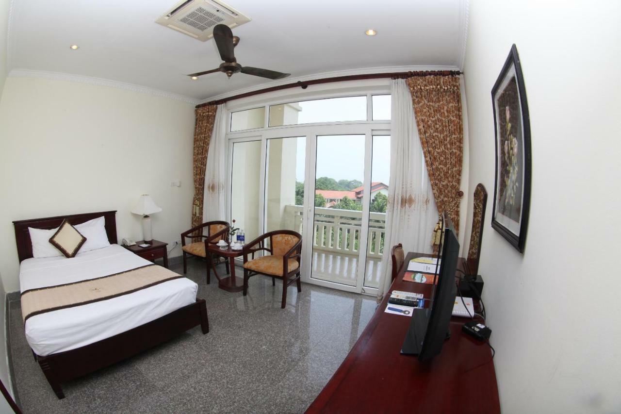 Resort Song Hong Vinh Yen