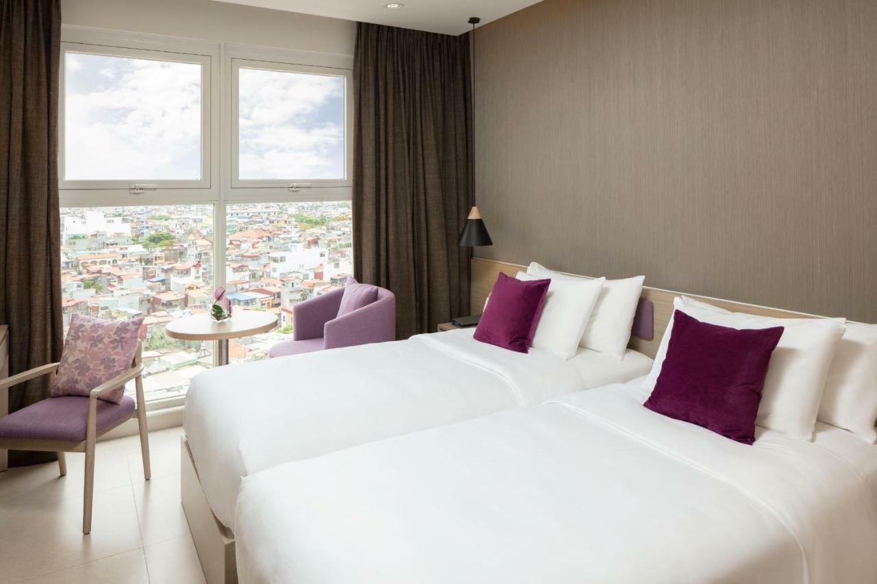 Mercure Phong Hotel 5*