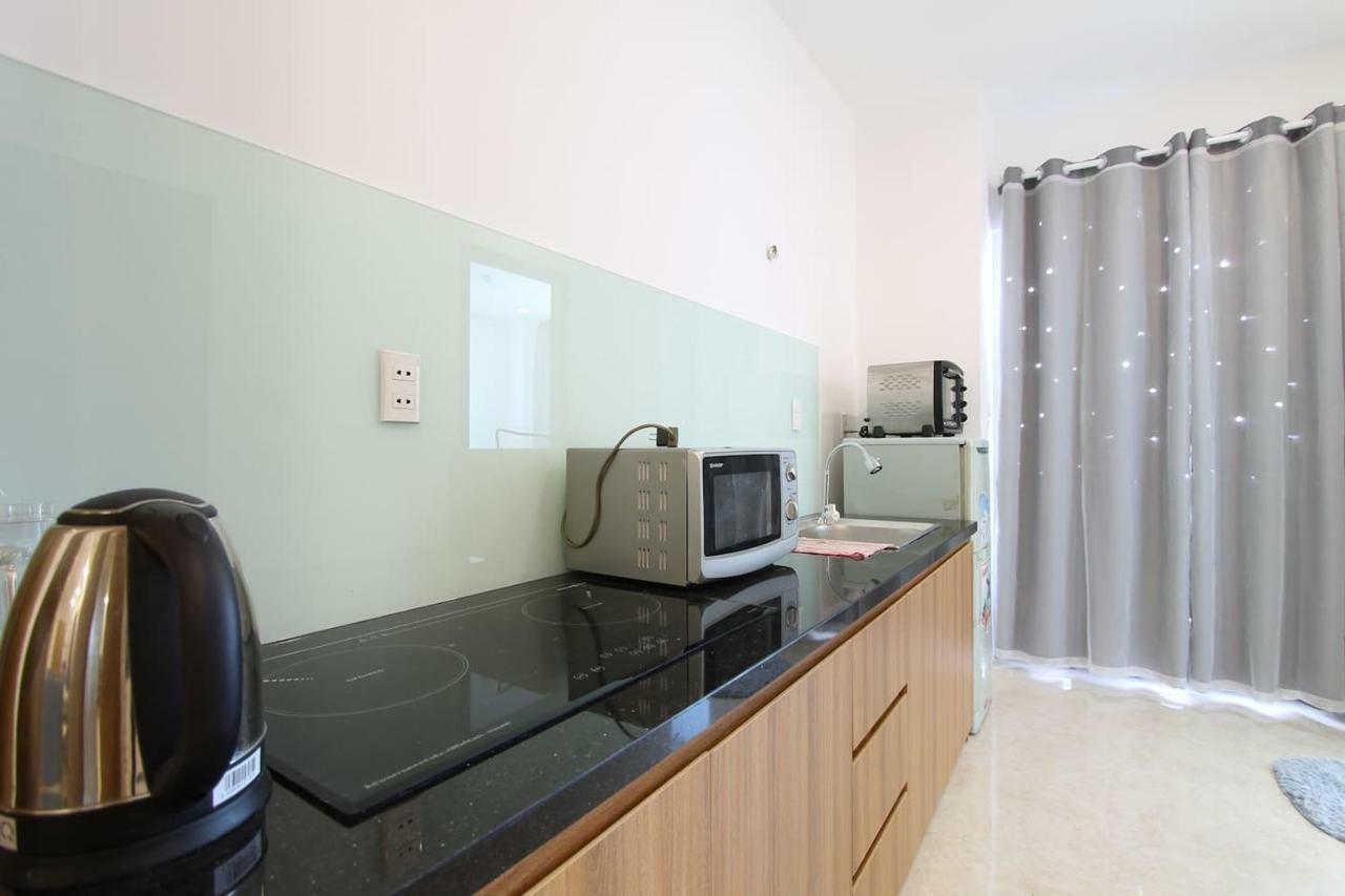 Baymax 2br Riverview