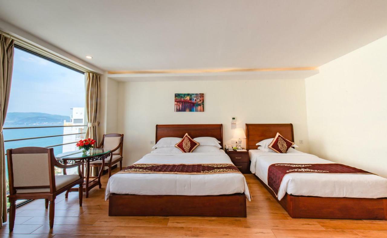 Hotel Red Sun