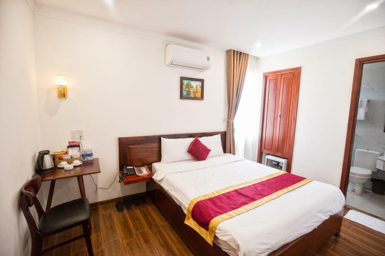 Le Centre Hotel 3*