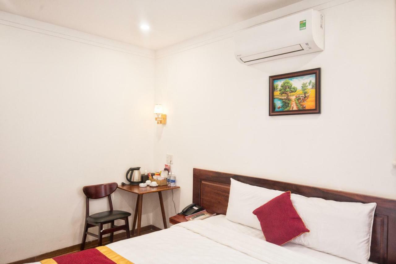 Le Centre Hotel 3*
