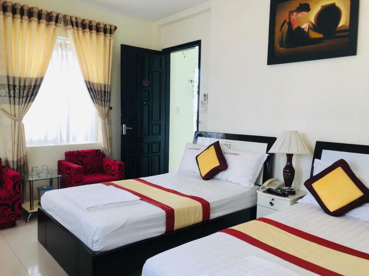 Canary Hotel