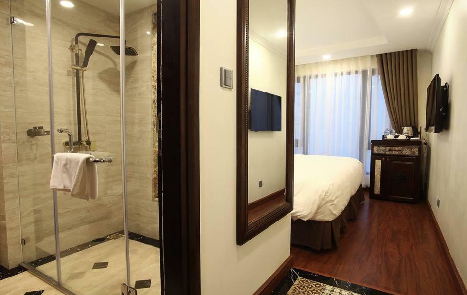 Paris Boutique 4*