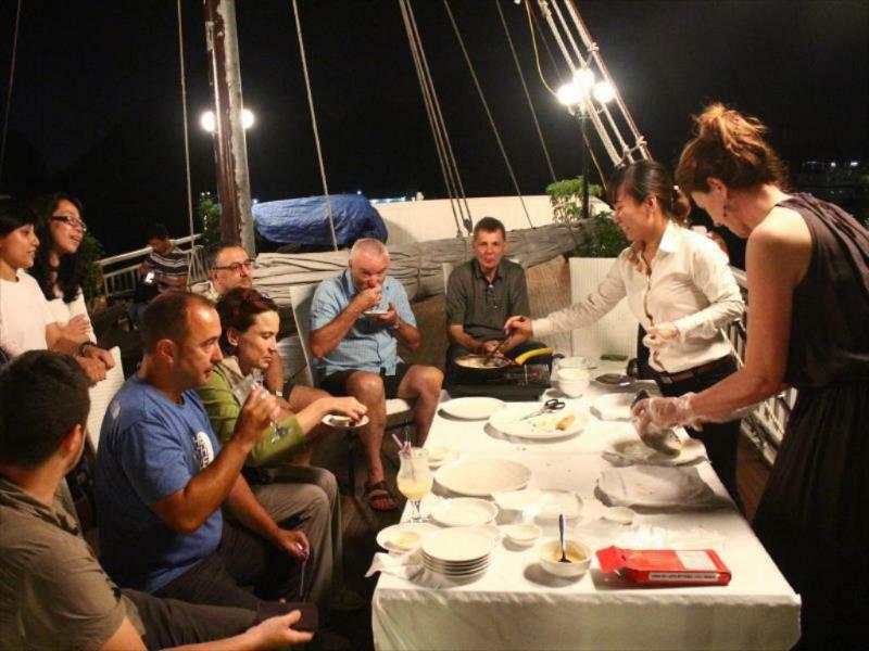  Signature Royal Halong Cruise Ha Long