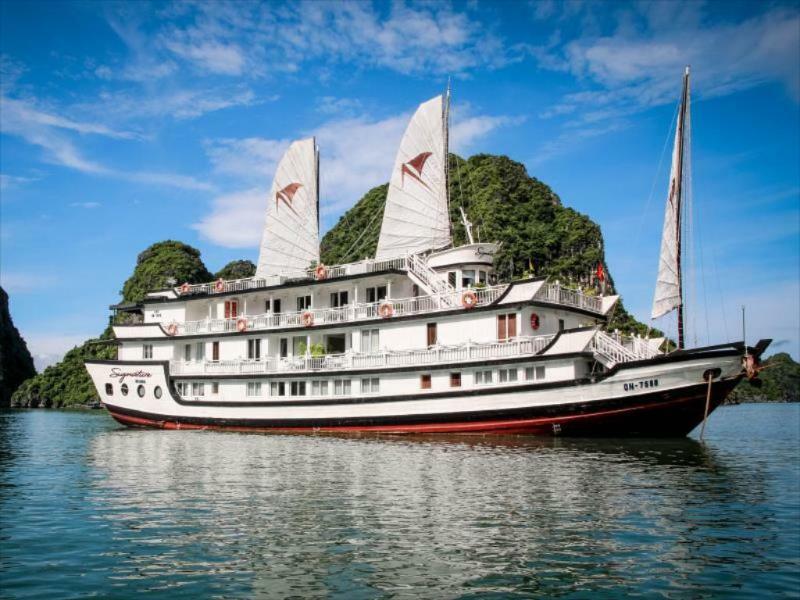  Signature Royal Halong Cruise