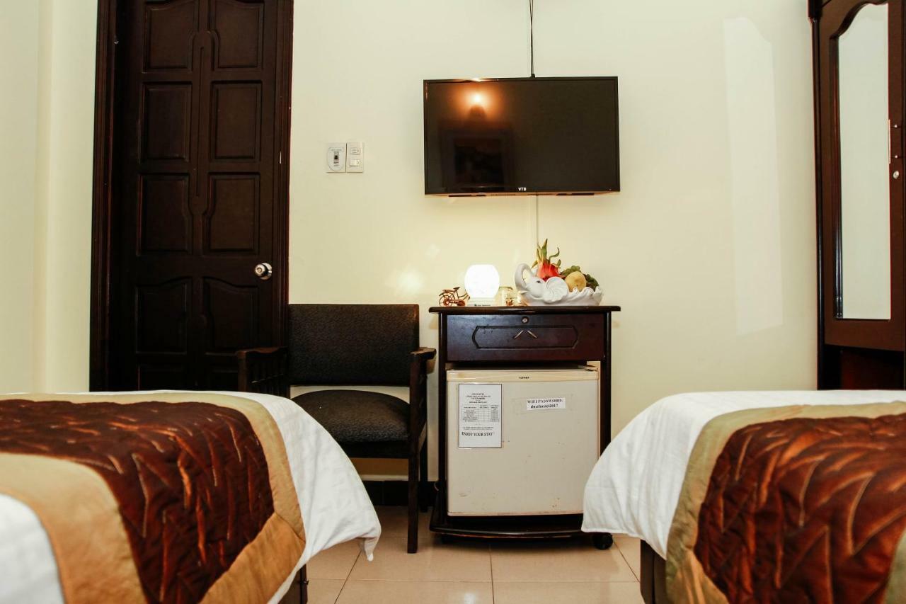 Dmz Hotel