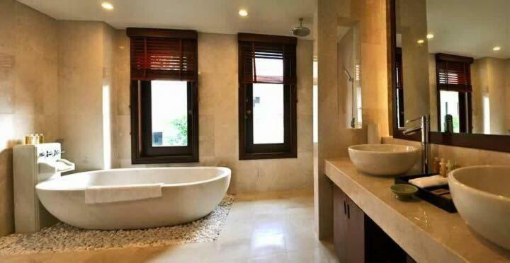 Champa With Private Pool At Furramar Đà Nẵng