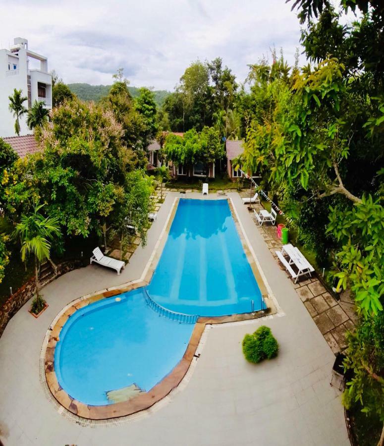 Khách sạn Her Bungalow