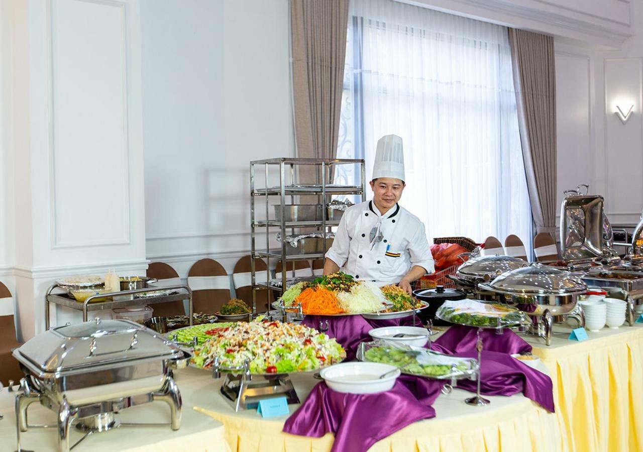 Hotel Duc Huy Grand 4*
