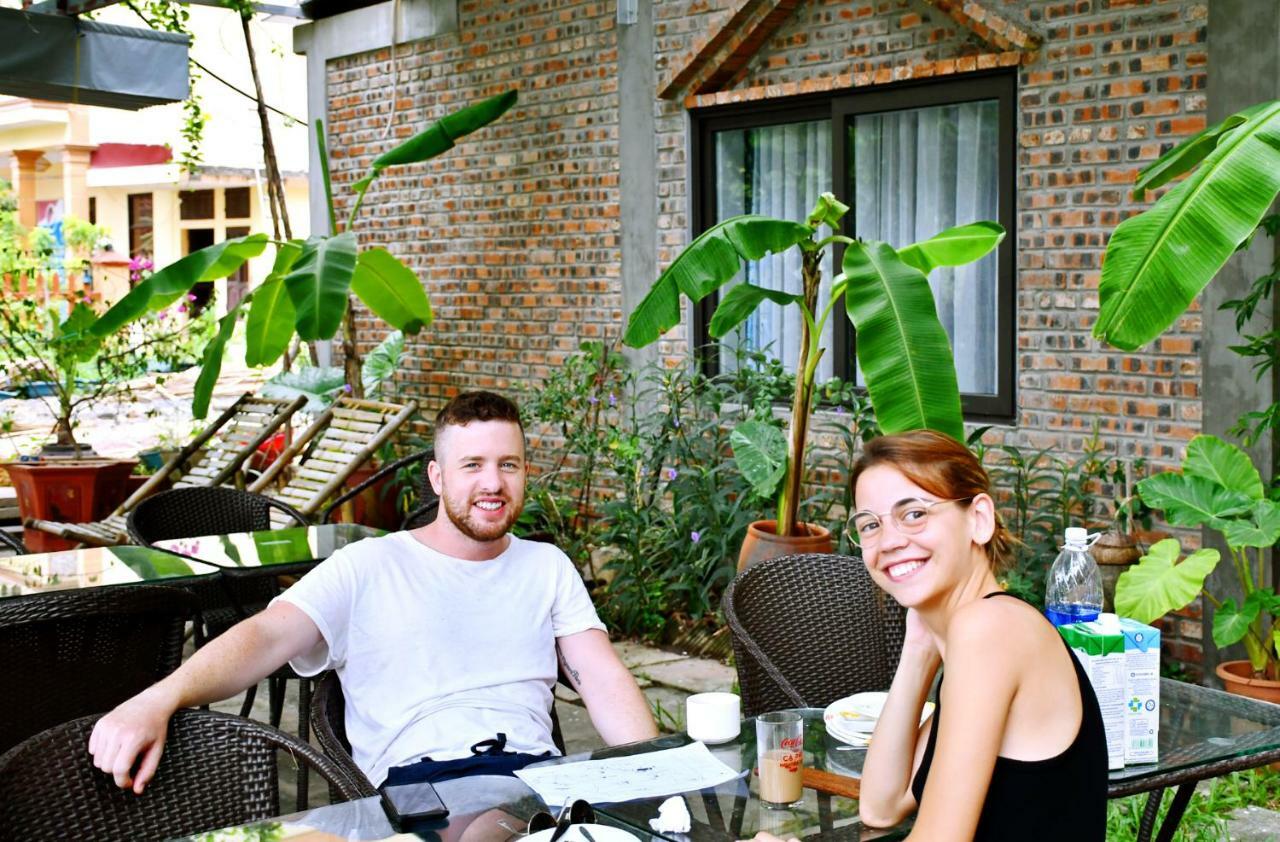 Homestay Tam Coc Lakeside *