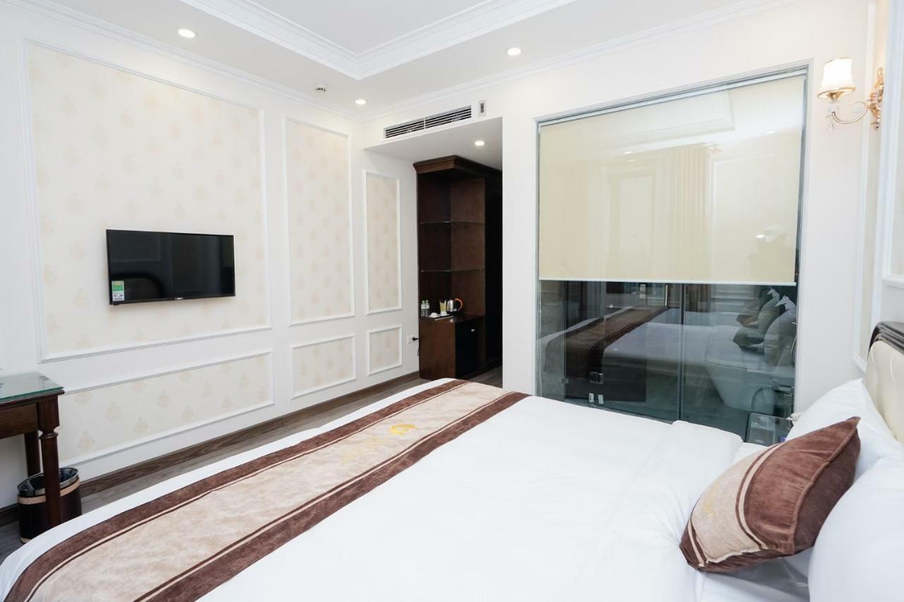 Vincent Halong Hotel