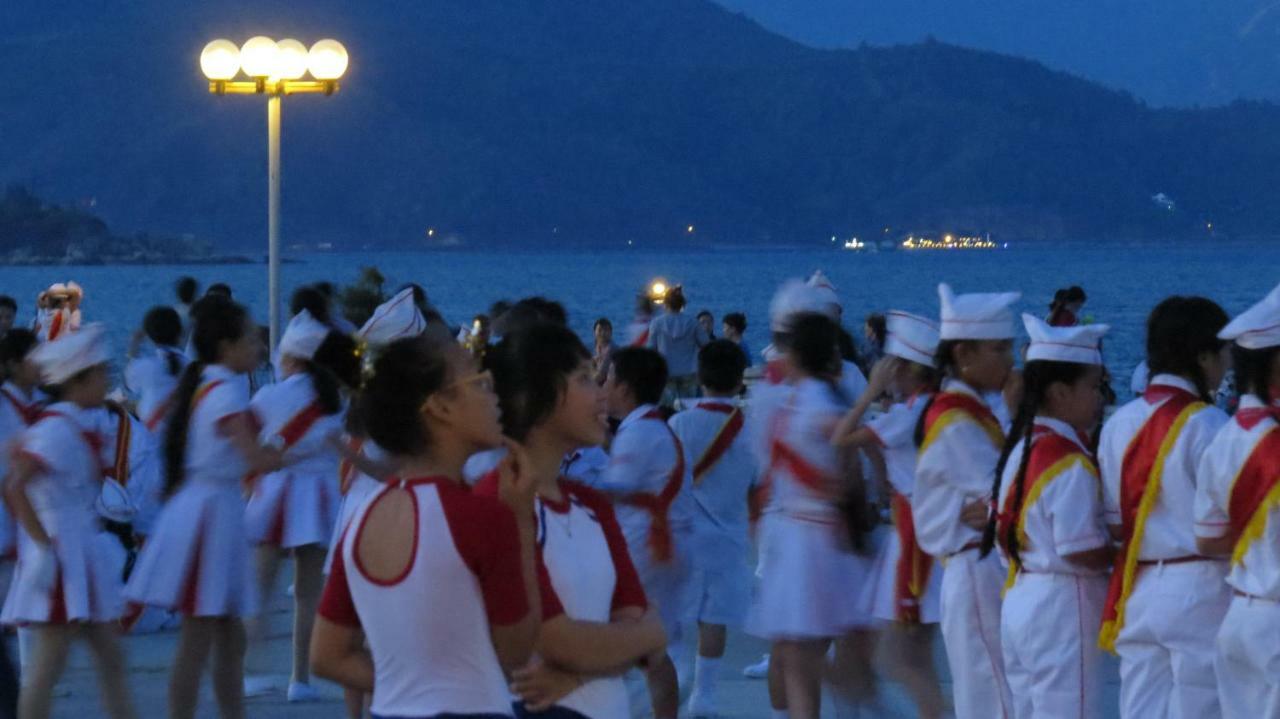 Hong Hac * Nha Trang