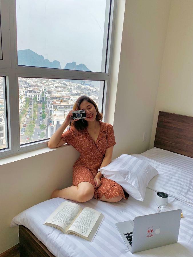 Căn hộ Bunhomestay Spacious 4 Bedroom City&sea View 1 Min Walk To Sea Hạ Long