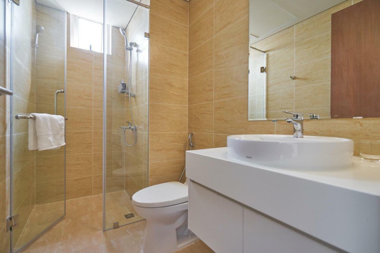 Bunhomestay Spacious 4 Bedroom City&sea View 1 Min Walk To Sea Căn hộ Hạ Long