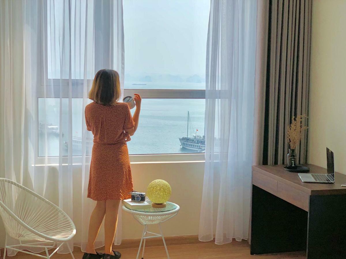 Bunhomestay Spacious 4 Bedroom City&sea View 1 Min Walk To Sea * Hạ Long
