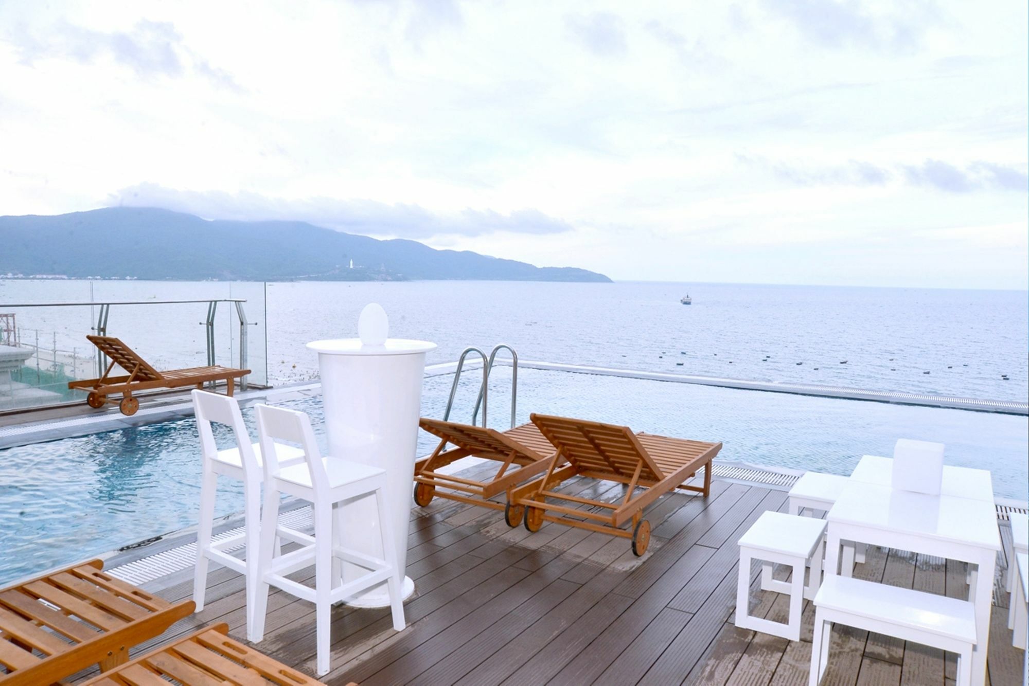 Golden Sea 3 Hotel Đà Nẵng