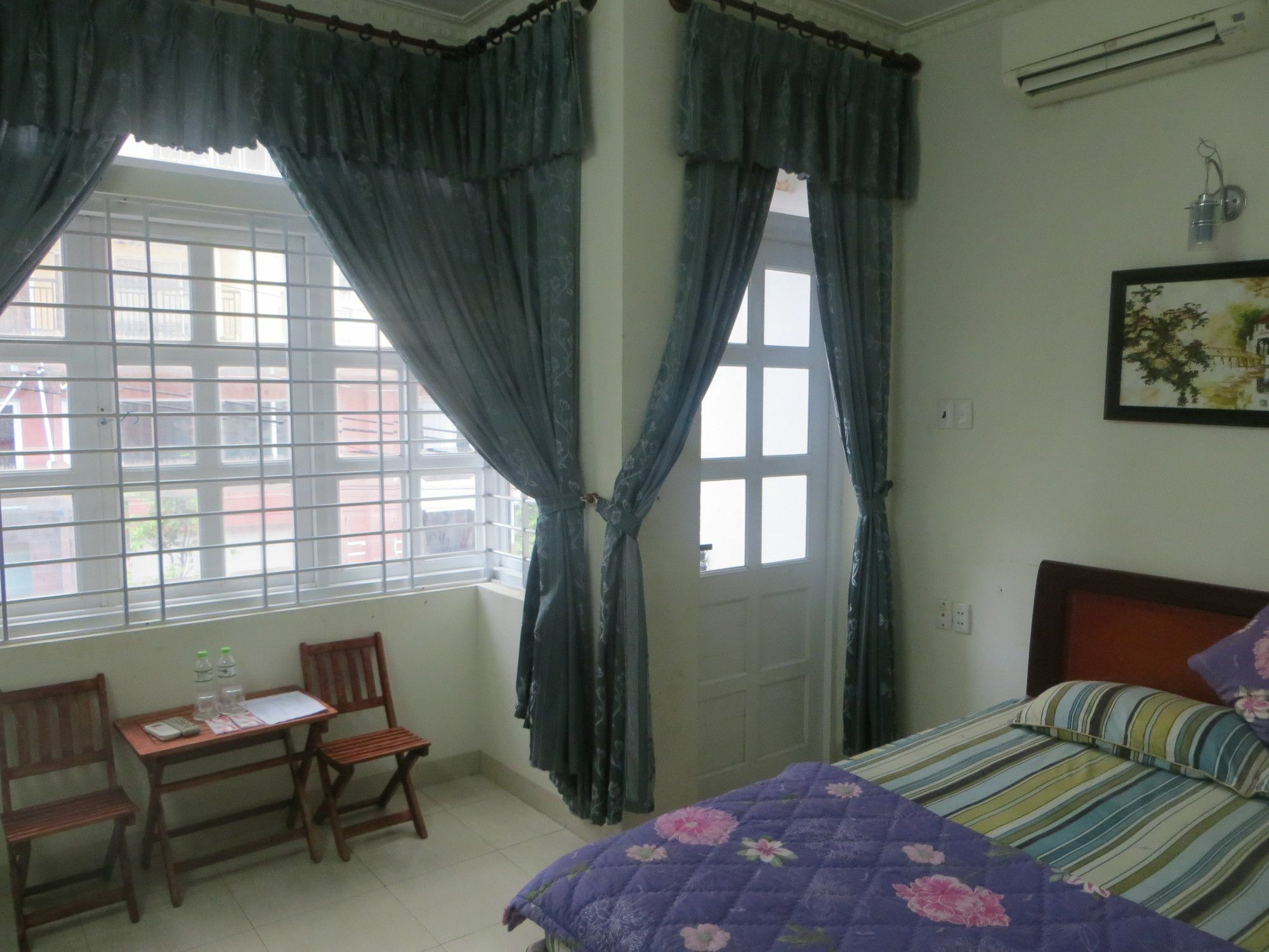 Bifam Guest house 2*