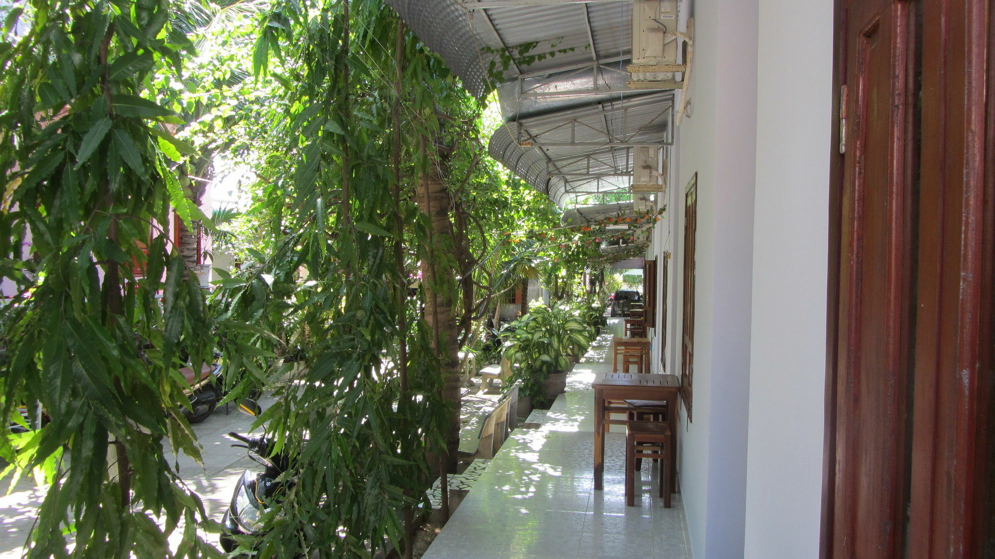 Guest house Duc Thao 2*