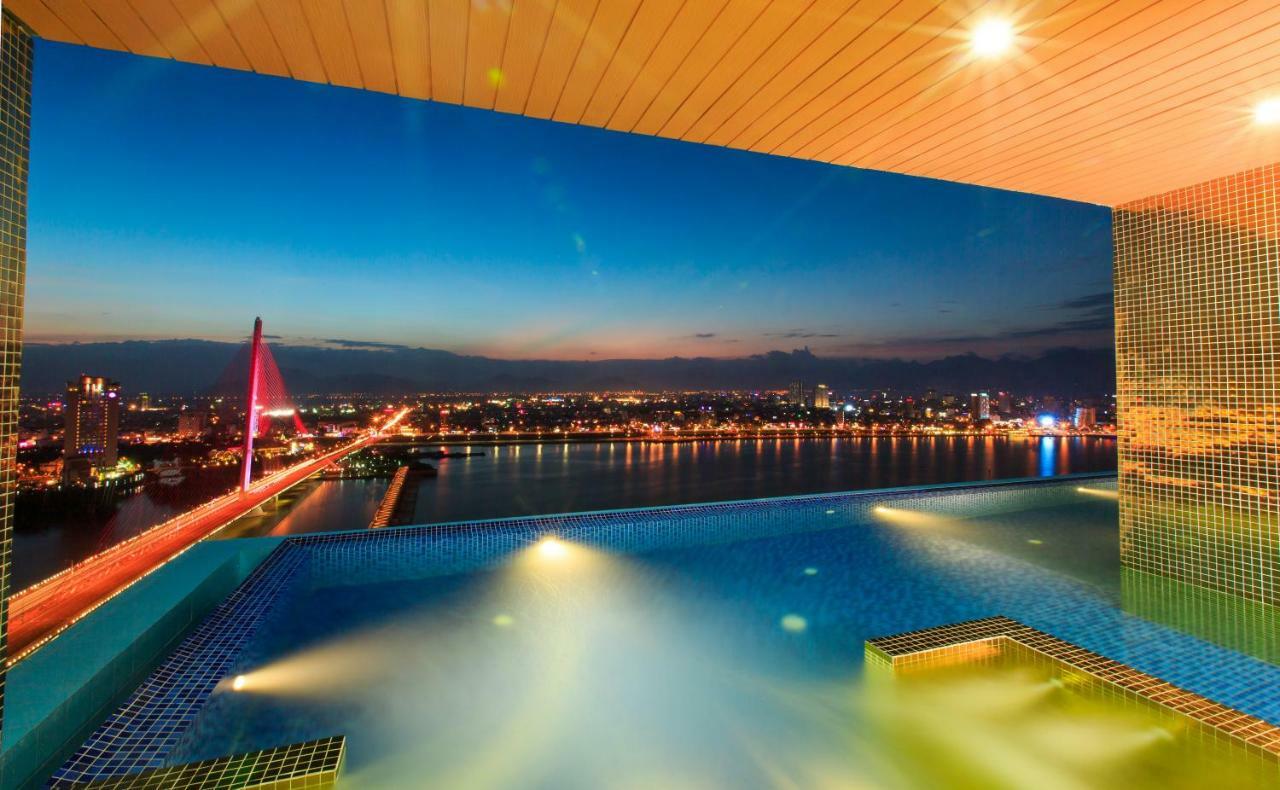 Hotel Fivitel 4*
