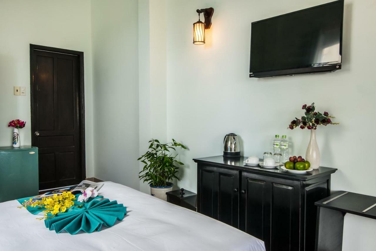 Hotel The Sunriver Boutique Hue