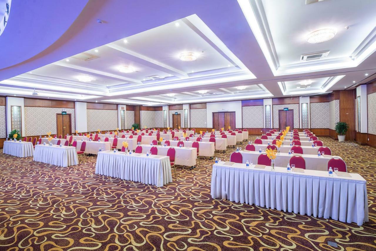 Palace Hotel 4*