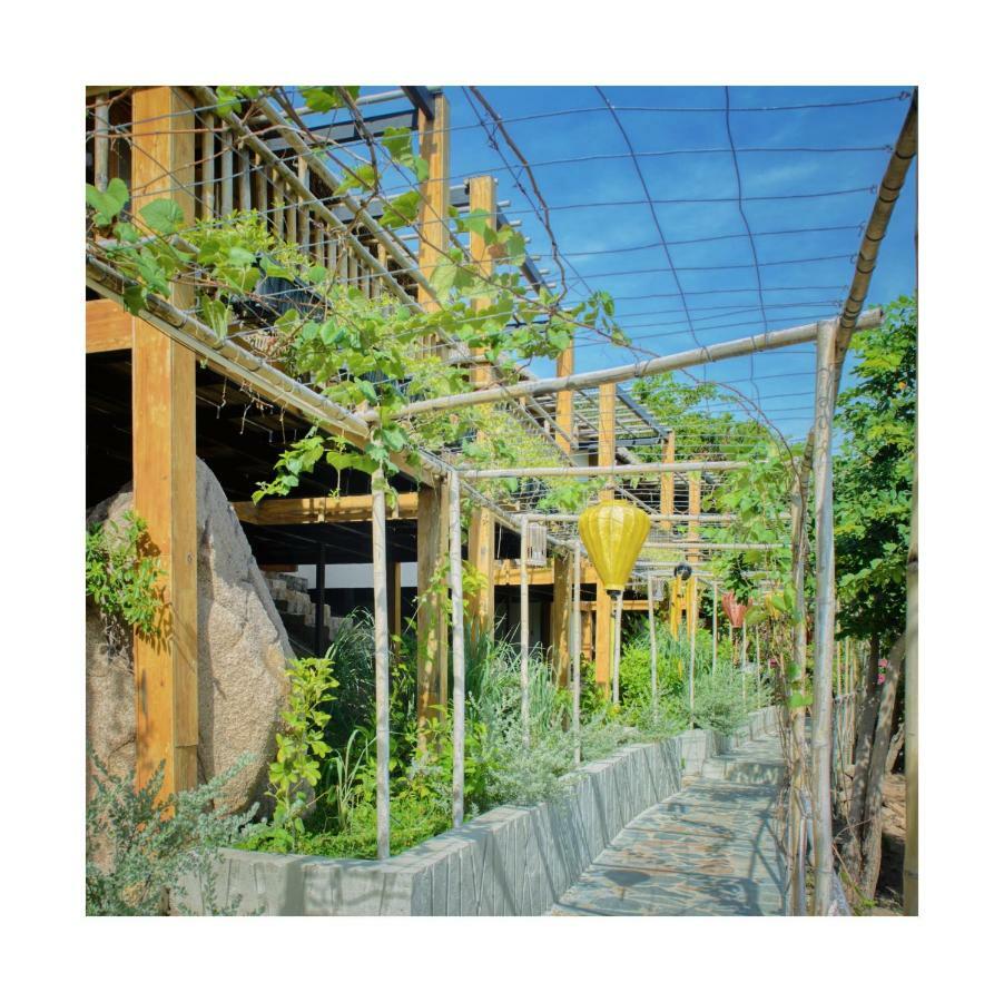 Escalade Experience 3* Cam Ranh