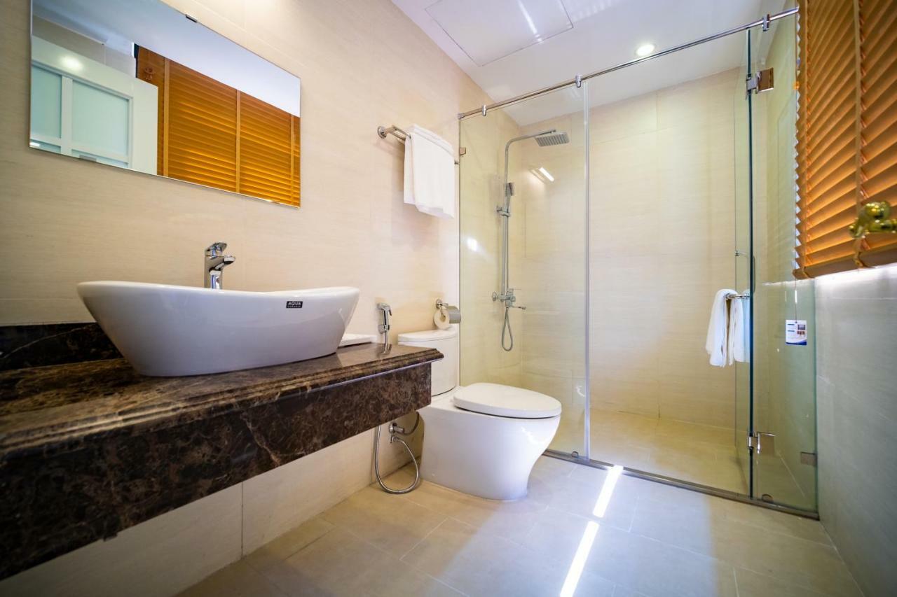 Idc White House Flc Golf & Villa Ha Long